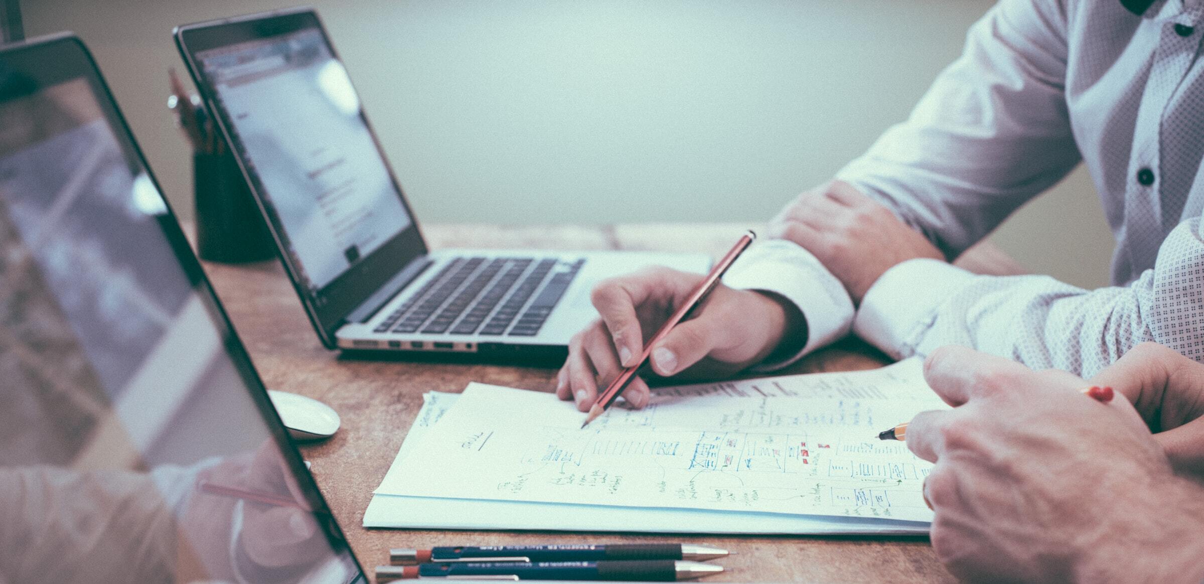 scott-graham-5fNmWej4tAA-unsplash (1)